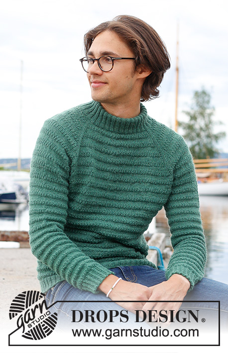 Green Harmony / DROPS 233-11 - Pánský raglánový pulovr pletený plastickým vzorem shora dolů z příze DROPS Nord. Velikost S - XXXL.