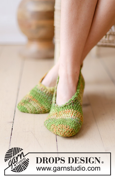 Grasshoppers / DROPS 238-24 - Crocheted slippers in 2 strands DROPS Fabel. Size 35 to 43 = US 4 1/2  to 12 1/2