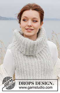 Autumn Winds Neck Warmer / DROPS 242-9 - Knitted neck warmer in DROPS Melody. The piece is worked bottom up with English rib.