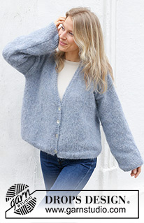 Open Sky Cardigan / DROPS 243-29 - Knitted basic jacket in DROPS Melody. The piece is worked bottom up with stockinette stitch and V-neck. Sizes XS - XXL.