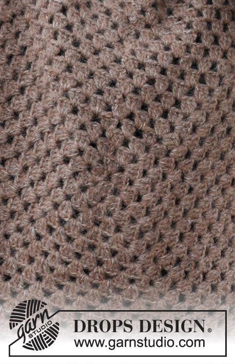 Chestnut Bay / DROPS 244-14 - Virkad tröja med sprund i sidorna i DROPS Brushed Alpaca Silk och DROPS Flora. Arbetet virkas från mitten och ut med rutor. Storlek S - XXXL.