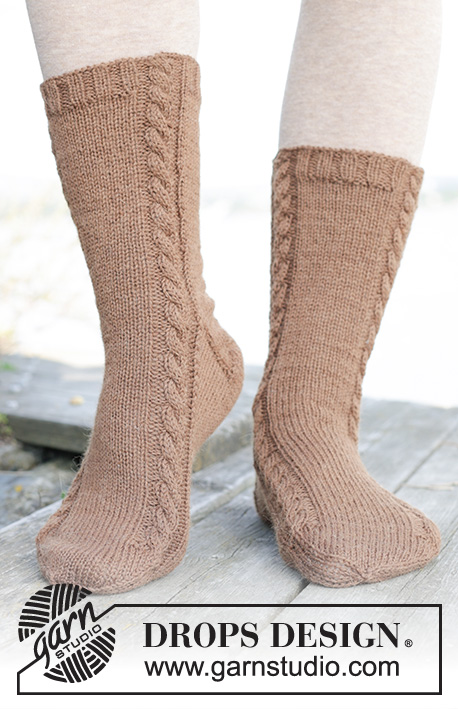 Braided Branches / DROPS 244-36 - Knitted socks in stockinette stitch with simple cables in DROPS Nord. Sizes 35 – 43 = US 4 ½ - 12 1/2.