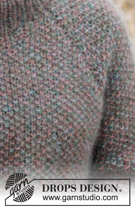 Forest Trails Sweater / DROPS 244-4 - Gebreide trui in 4 draden DROPS Kid-Silk. Het werk wordt van boven naar beneden gebreid met gerstekorrel, dubbele halsrand, raglan en split in de zijkanten. Maten S - XXXL.
