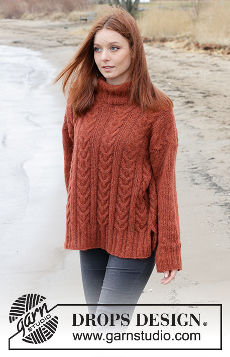 Flaming Heart Sweater / DROPS 245-10 - Pull tricoté de bas en haut en DROPS Brushed Alpaca Silk. Se tricote avec torsades, col doublé et fente sur les côtés. Du S au XXXL.
