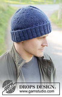 Erikstad Hat / DROPS 246-29 - Bonnet tricoté pour homme en DROPS Alaska. Se tricote de bas en haut en jersey, avec bordure en côtes. Du S au XL.