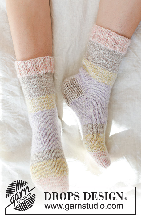 Spring Stripes Socks / DROPS 247-17 - Knitted socks with stocking stitch in 2 strands DROPS Nord. Size 35 - 43