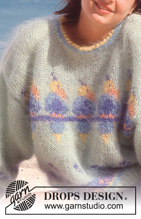 Pass the Call / DROPS 30-12 - Gestrickter Pullover mit Motiv mit Papageien in DROPS Vienna oder DROPS Melody. Gr. S-L.