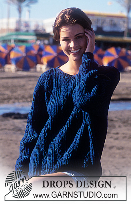 Cabled Currents / DROPS 46-2 - Damski lub męski sweter na drutach, z warkoczami z włóczki DROPS Den-M-Nit. Od S do L.