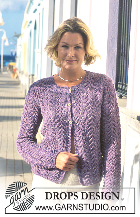 Rows of Lavender / DROPS 68-6 - Rozpinany ażurowy sweter na drutach z włóczki DROPS Angora-Tweed