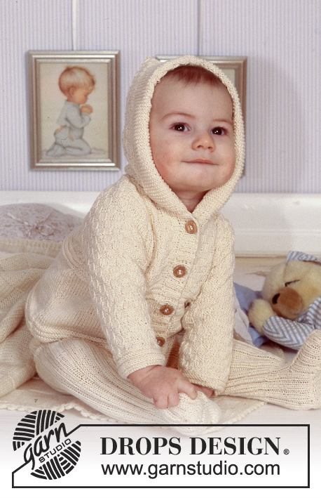 Little Hadrien / DROPS Baby 11-9 - DROPS kabátek s kapucí a kalhoty z příze Safran. 
Deka z příze Karisma Superwash. 
