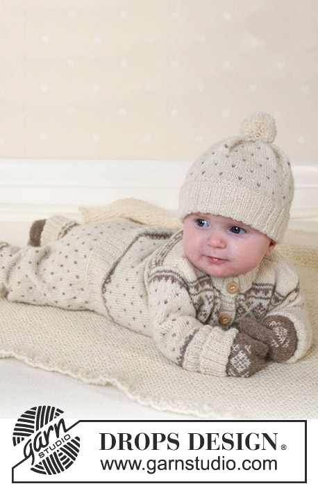 Winter Snuggles / DROPS Baby 13-5 - DROPS Nordisk kofta, byxa, mössa med garnbollar, vantar, sockor och filt i Alpaca.