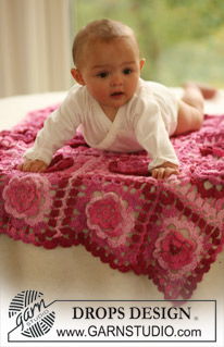 Baby Bloom / DROPS Baby 16-18 - Crochet baby blanket in DROPS Muskat Soft