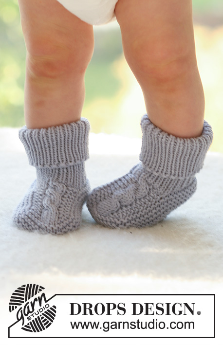 2 Paar Babysöckchen 10 cm gestrickt Handarbeit Auswahl Baby Socken NEU 11