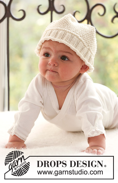 Pearly Cheeks / DROPS Baby 18-27 - Gebreide muts in gerstekorrel met boordsteek voor baby en kinderen in DROPS Merino Extra Fine. 