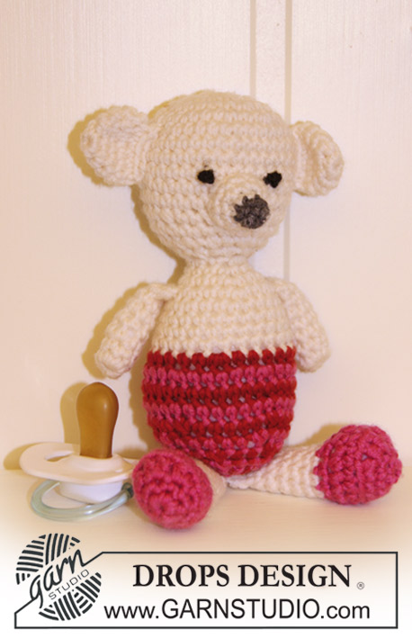 Molly Bear / DROPS Baby 19-13 - Doudou Ours au crochet en DROPS Merino Extra Fine.