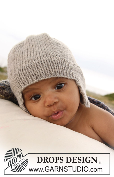 Sky High / DROPS Baby 20-9 - Dětská a baby čepice s klapkami na uši a pružným lemem pletená z  příze DROPS Merino Extra Fine