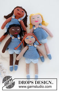 Spice Friends / DROPS Baby & Children 38-17 - Crochet dolls in DROPS Paris. Stina, Tina, Minna and Linna with dresses and braided hair. 
Theme: Toys.