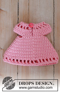 Spice Friends Dress / DROPS Baby & Children 38-18 - Crocheted dress in DROPS Paris for dolls Stina, Tina, Minna and Linna. The dresses are worked top down. Theme: Toys.