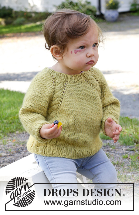Baby Leaf Sweater / DROPS Baby & Children 38-9 - Strikket bluse til baby og børn i DROPS Alaska. Arbejdet strikkes med raglan og snoninger, oppefra og ned. Størrelse 6 mdr – 8 år.