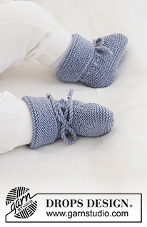 Lavender Socks / DROPS Baby 43-21 - Chaussons tricotés pour bébé et enfant,  au point mousse, en DROPS BabyMerino. De la taille préma au 4 ans.