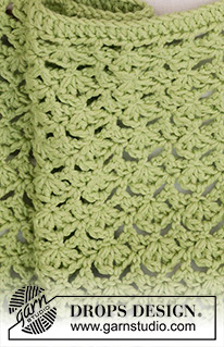 Green Bliss Blanket / DROPS Baby 46-14 - Dětská deka s krajkovým vzorem háčkovaná  z příze DROPS Cotton Merino