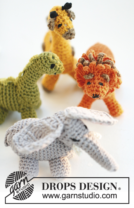 Dino / DROPS Children 24-7 - Crochet dinosaur in DROPS Safran or DROPS Paris