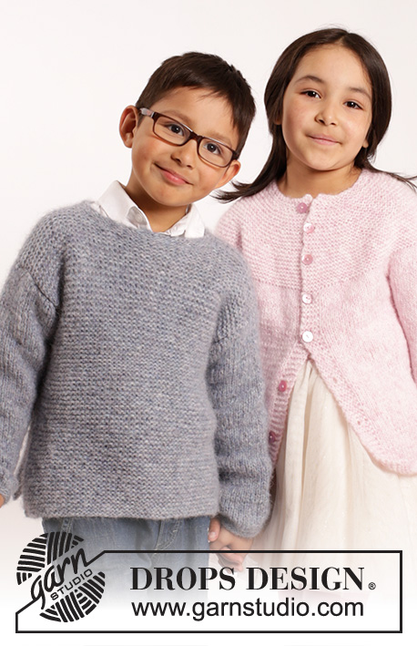 Modest Michael / DROPS Children 26-11 - Pull tricoté au point mousse, avec col rond, en  DROPS Air. Pour enfant du 1 au 10 ans.