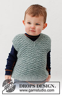 Green River Vest / DROPS Children 40-15 - Knitted vest for children in DROPS Air. The piece is worked with textured pattern, V-neck and ribbed edging. Sizes 2-12 years.
