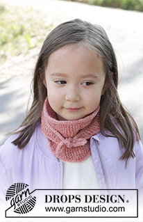 Pretty Peach Shawl / DROPS Children 47-22 - Strikket sjal / halstørklæde til barn i DROPS Sky. Arbejdet strikkes sidelæns i retstrik.