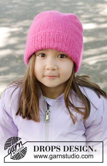 Late Bud Hat / DROPS Children 47-24 - Bonnet tricoté pour enfant en DROPS Air. Se tricote de bas en haut, en jersey, avec revers. Du 2 au 12 ans.