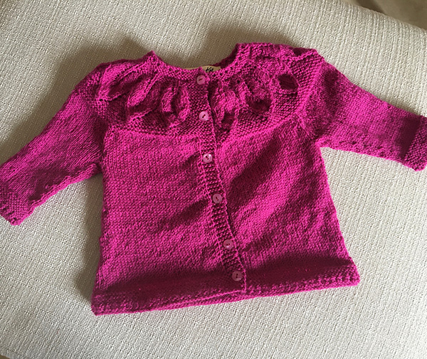 Pink Petals / DROPS Baby 33-13 - Free knitting patterns by DROPS Design