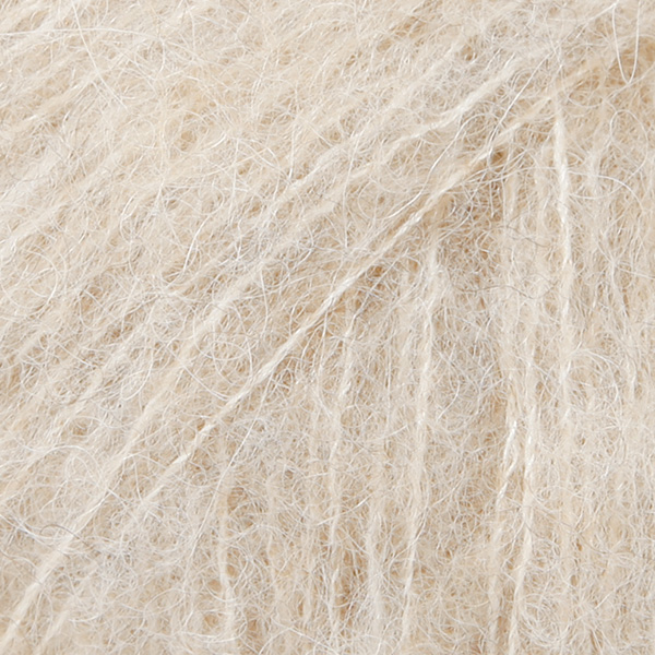 DROPS Brushed Alpaca Silk uni colour 04, helebeež
