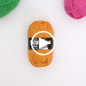 Product video thumbnail yarn Snow
