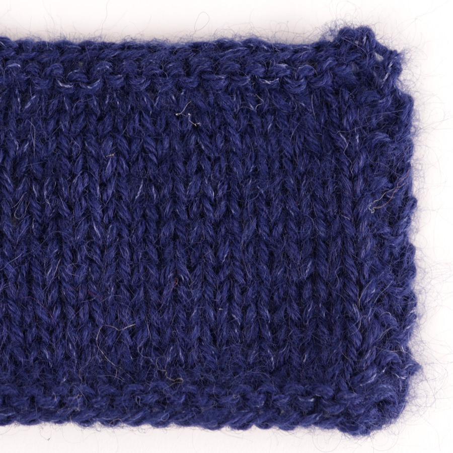 Yarn combinations knitted swatches alpaca5575-kidsilk28